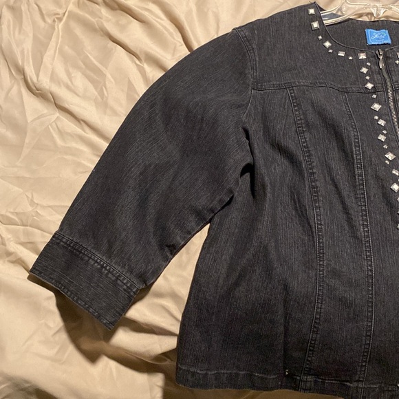 Lark Lane Woman black denim jacket with accents - Picture 6 of 6